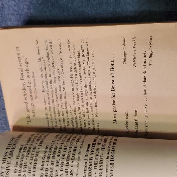 James Bond in Never Dream of Dying - Picture 4 of 4